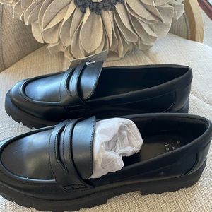 Lug sole loafers! NWT